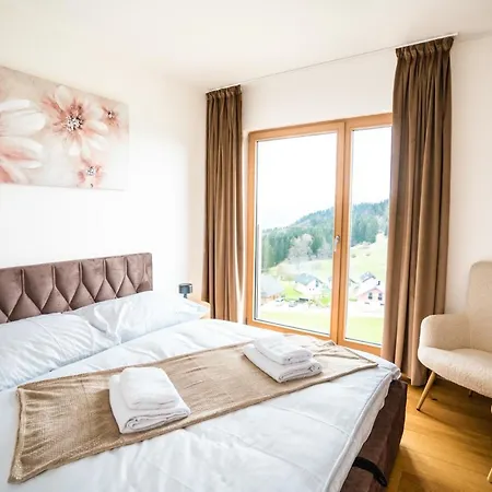 Apartment Family Kubinska Hola